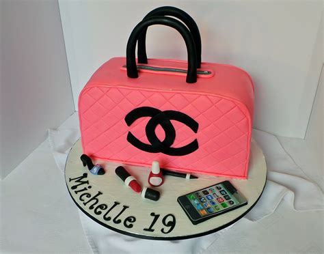 chanel handbag birthday cake|Chanel birthday cake pinterest.